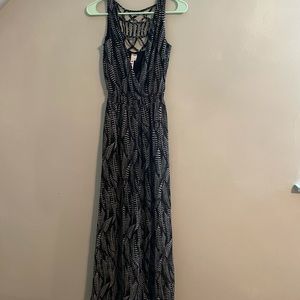 10 DOLLAR SALE ON EVERYTHING: XS Tropical leaves Jumpsuit